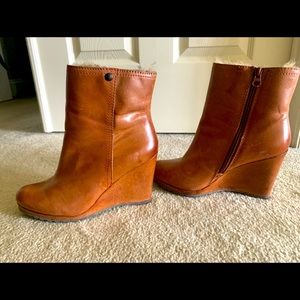 Designer leather wedge shoe boots
